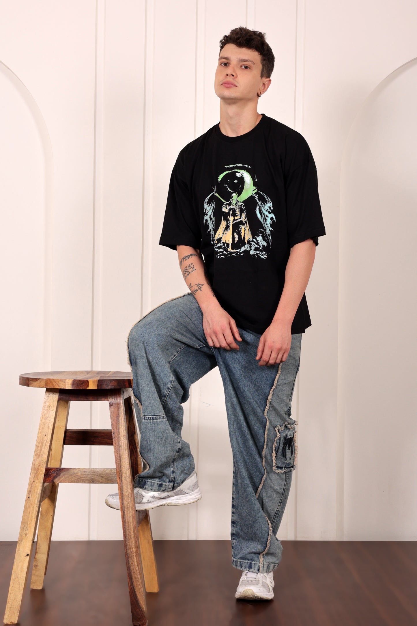 The Fallen Knight in Black Oversized Printed T-shirt