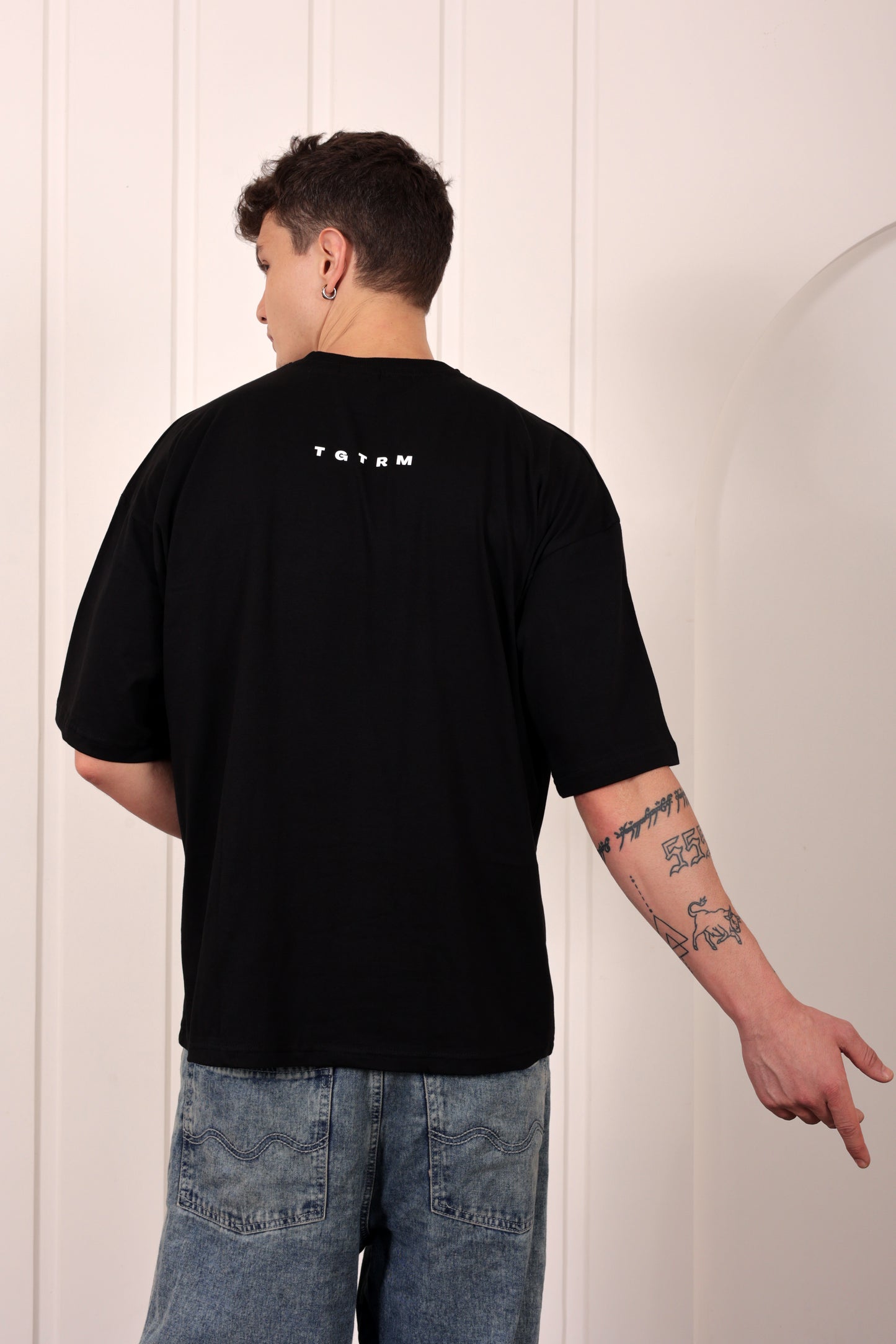 The Fallen Knight in Black Oversized Printed T-shirt