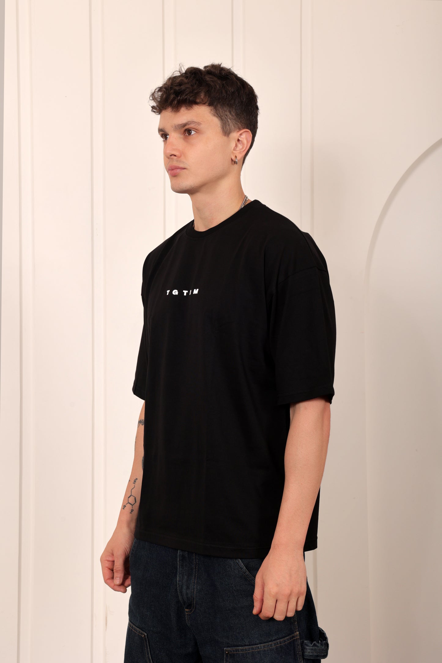 Dream Chaser Black Oversized Printed T-shirt