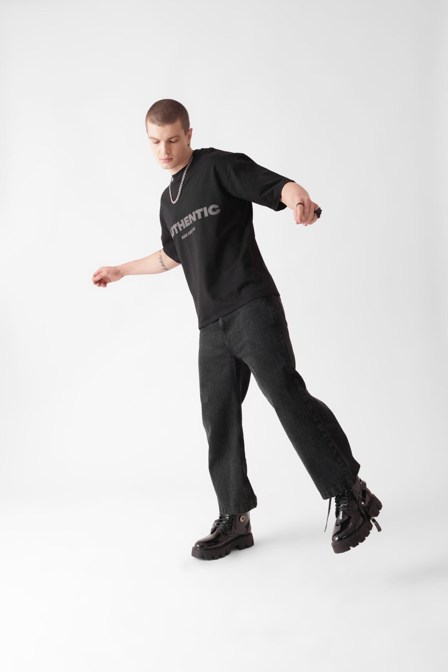 Black Heavyweight Oversized T-Shirt