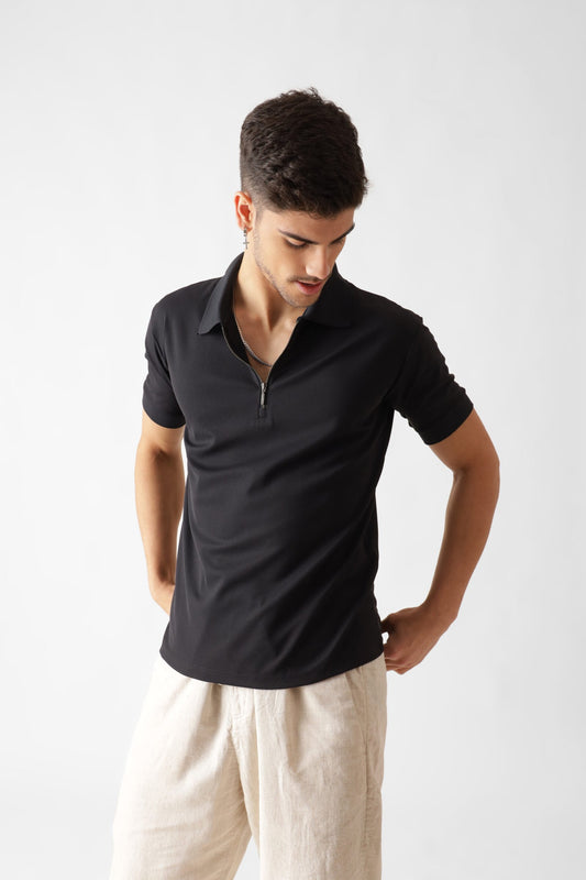 Dri-Fit Zipper Polo Tshirt in Black