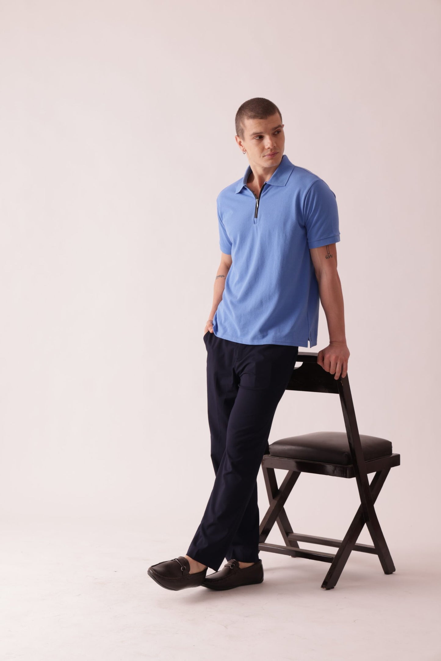 Men Blue Solid Polo Neck T-Shirt